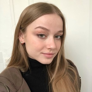 Manon - Prof de maths - Orléans