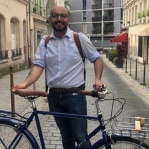 Karl - Prof d'anglais - Paris