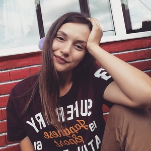 Iulia - Prof d'anglais - Rumilly