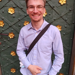 Francis - Prof d'anglais - Paris