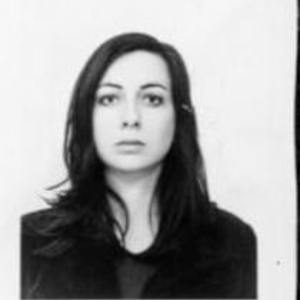 Vanessa - Prof de droit civil - Paris