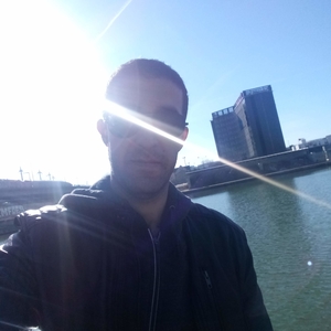 Massinissa - Prof d'initiation informatique - Paris