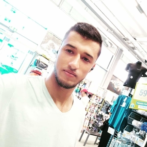 SOUHAIL - Prof de maths - Carquefou