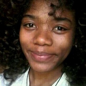 Cynthia - Prof de maths - Palaiseau