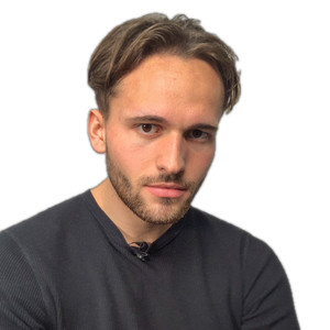 Simon - Prof d'économie - Bruxelles