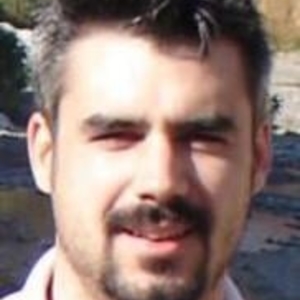 Emmanuel - Prof de physique - Brest