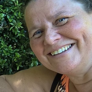 Cathy - Prof de piano - Saint-Étienne-de-Tulmont