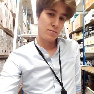 Julien - Prof d'anglais - Paris