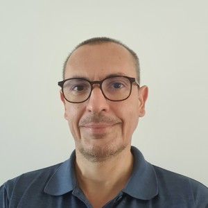 Olivier - Prof de biologie - Kuala Lumpur