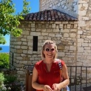 JULIE - Prof d'espagnol - Ustaritz