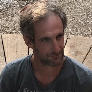 Julien - Prof de maths - Toulon