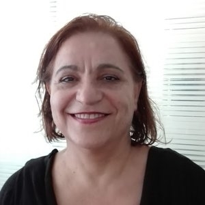 Fayza - Prof d'arabe - Paris