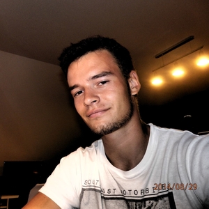 Alexis - Prof de biologie - Angers