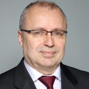 ERIC - Prof d'économie - Migré