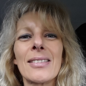 Sandra - Prof d'histoire - Aspet