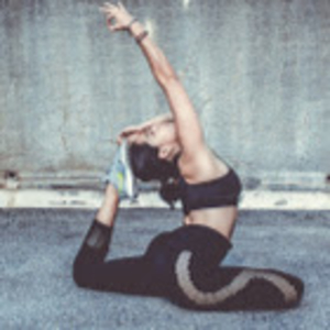 Amaranta - Prof de yoga - Tours