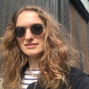 Anaïs - Prof d'arts appliqués - Paris