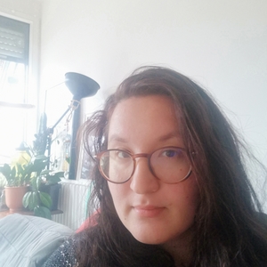 Nina - Prof de compréhension écrite - français - Épinay-sur-Seine