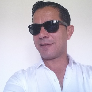 Zouhair - Prof d'initiation informatique - Paris 20e