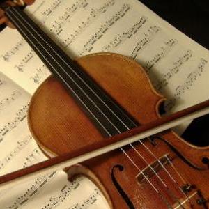 Lucie - Prof de solfège - Lyon