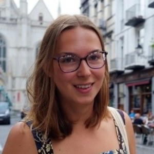 Julia - Prof d'anglais - Saint-Brice-sur-Vienne