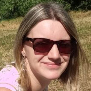 Julie - Prof d'italien - La Neuville-Chant-d'Oisel