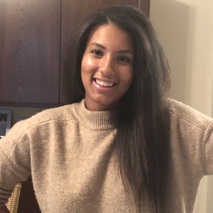 Noémie - Prof de français - La Charité-sur-Loire