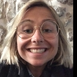 Jodie - Prof d'aide aux devoirs - Évian-les-Bains