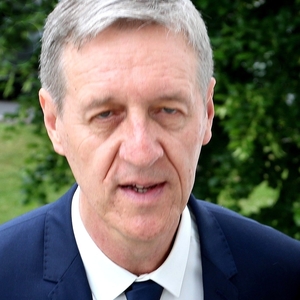 Bernard - Prof d'aide aux devoirs - Dugny