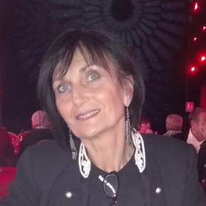 Nadine - Prof d'aide aux devoirs - Saint-Just-Saint-Rambert