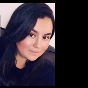 Yousra - Prof d'anglais - Sarcelles