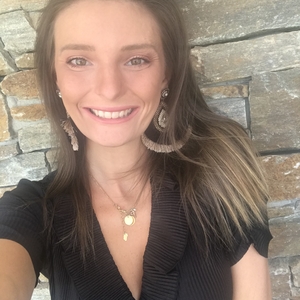 Pauline - Prof d'aide aux devoirs - Toulon