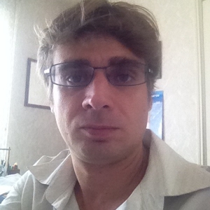 Damien - Prof d'aide aux devoirs - Soissons