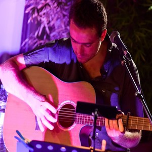 Dewis - Prof de guitare - Oraison