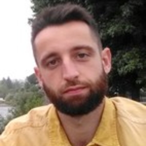Axel - Prof de français - Boeil-Bezing