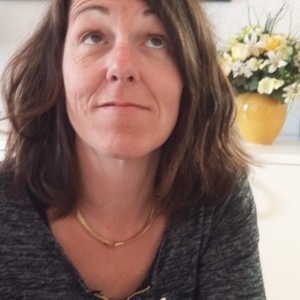 Karina - Prof de fle - français langue étrangère - Le Buisson-de-Cadouin