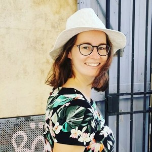 Amandine - Prof de fle - français langue étrangère - Manage