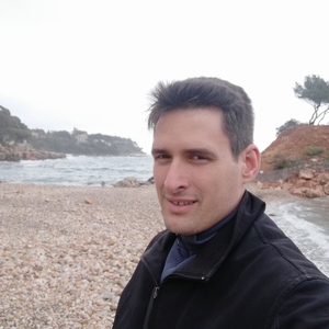 François - Prof de français - Cluses