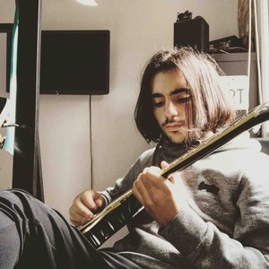 Leo - Prof de guitare - Cap-d'Ail