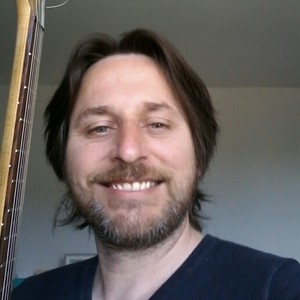 Romuald - Prof de guitare - Saint-Nicolas-d'Aliermont