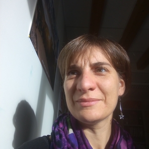 Julie - Prof de yoga - Cruas