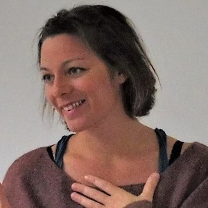 Emilie - Prof de yoga - Brunoy