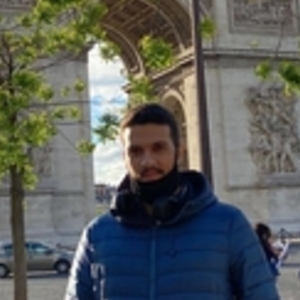 Hamza - Prof d'anglais - Châtillon