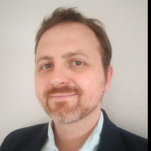Baptiste - Prof d'histoire - géo - Aubiet