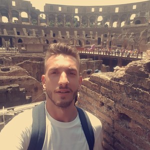 Alexandre - Prof d'histoire - Toulouse