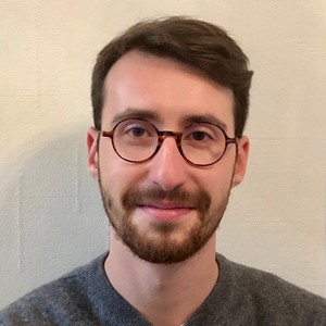 Edouard - Prof d'histoire - Chatou