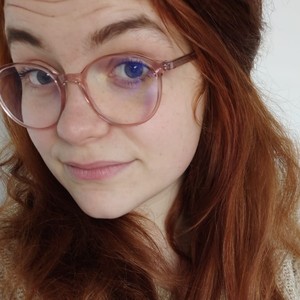 Aurore - Prof d'histoire - géo - Orléans