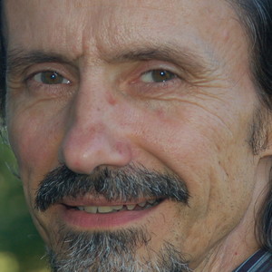 Laurent - Prof de maths - Crésantignes