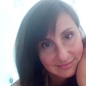CLAUDIA - Prof d'italien - Évreux