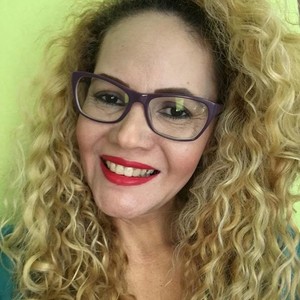 Marilene - Prof de portugais du portugal - Piolenc